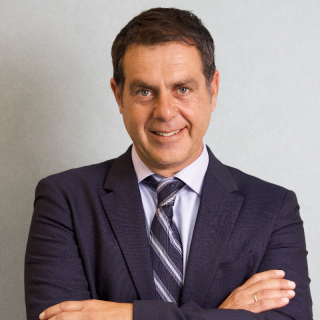 Πέτρος Χαραλάμπους